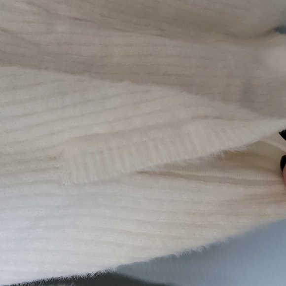 1.State Casual Downtown Girl white fuzzy eyelash zip sweater NWT 1X - Picture 3 of 7